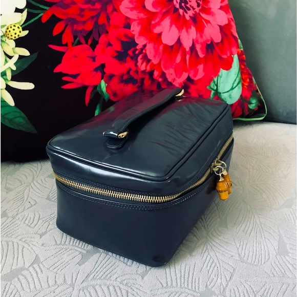 Authentic GUCCI vanity bag 🌷🌷 - Picture 5 of 16